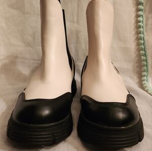Ego Boots, Size UK 4, Black and White